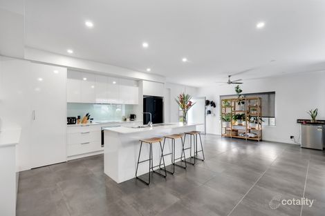 Property photo of 4 Mooreland Place Kewarra Beach QLD 4879