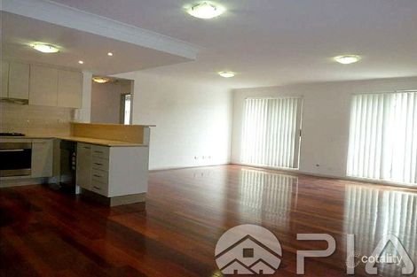 Property photo of 16/9-10 The Crescent Homebush NSW 2140