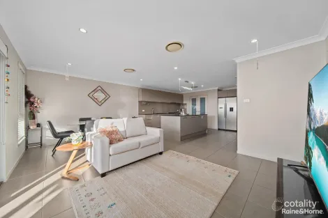 Property photo of 31 Dalmatia Avenue Edmondson Park NSW 2174