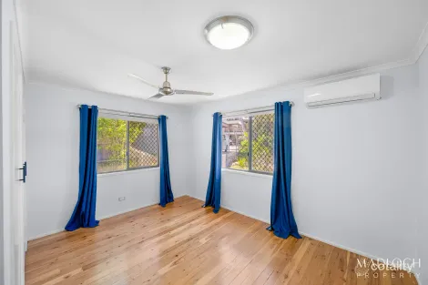 Property photo of 5 Gidgee Court Kin Kora QLD 4680