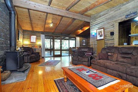 Property photo of 27 Old Monbulk Road Belgrave VIC 3160