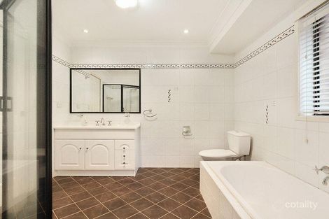 Property photo of 2 Zeya Close St Clair NSW 2759
