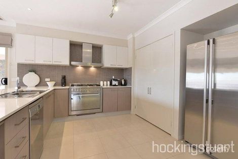 Property photo of 11 Carabeen Way Lyndhurst VIC 3975