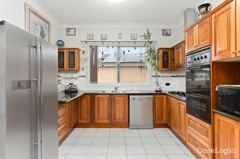 Property photo of 11 Thane Close Rosemeadow NSW 2560
