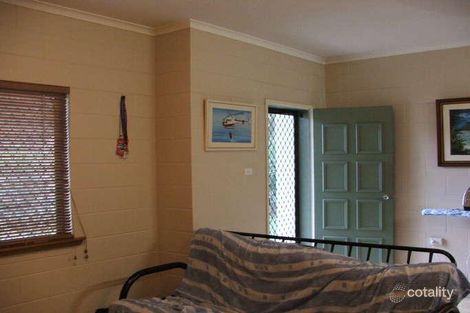 Property photo of 3 Capitanio Close Mooroobool QLD 4870