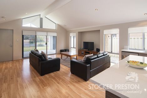 Property photo of 8 Casselton Loop Geographe WA 6280