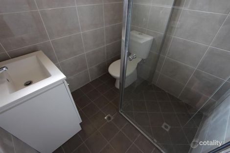 Property photo of 2/35 Willow Street Kooringal NSW 2650