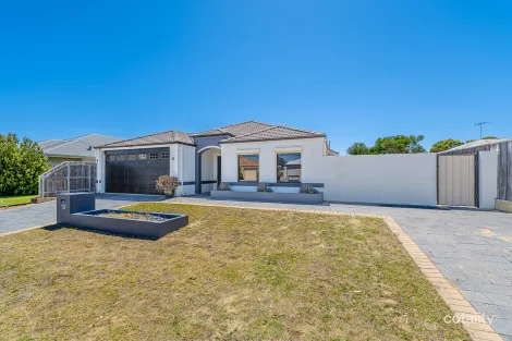Property photo of 19 Tranquility Way Halls Head WA 6210