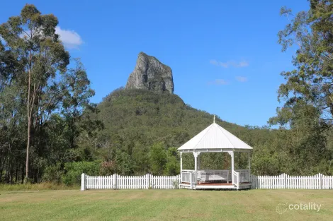 225 Mount Beerwah Rd, Glass House Mountains, QLD 4518