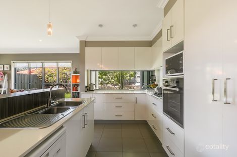 Property photo of 383 Mackenzie Street Middle Ridge QLD 4350