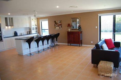 Property photo of 6 The Strand East Thabeban QLD 4670