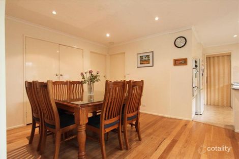 Property photo of 27 Lovell Drive St Albans VIC 3021