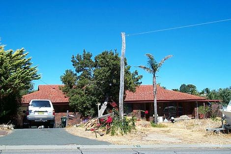 21 Lygnern Cres, Kallaroo, WA 6025