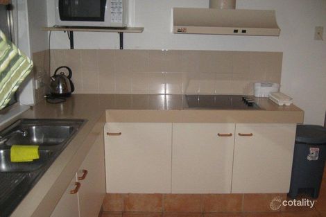 Property photo of 2/4 Penny Place Arundel QLD 4214