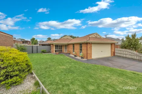 Property photo of 28 Ben Drive Pakenham VIC 3810