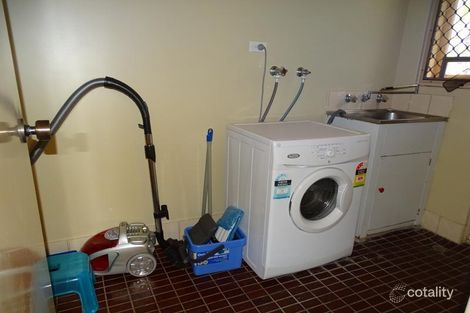 Property photo of 17 Bunderra Close Karawara WA 6152