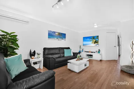 Property photo of 5/153-161 Greenacre Drive Arundel QLD 4214