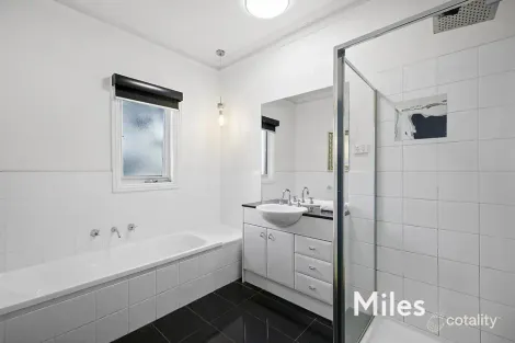 Property photo of 8/113-115 Banksia Street Eaglemont VIC 3084