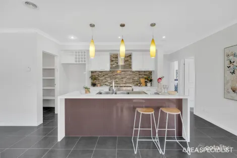 Property photo of 7 Blakewater Crescent Weir Views VIC 3338