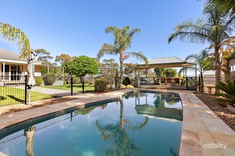Property photo of 112 Eisemans Road Yarrambat VIC 3091