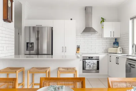 Property photo of 12 Kondalilla Terrace Waterford QLD 4133