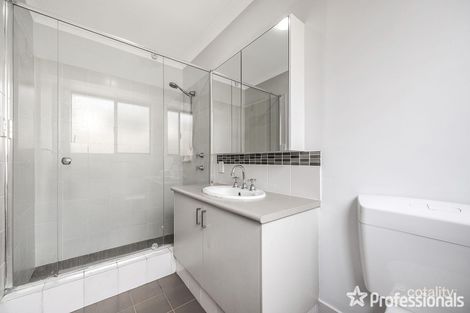 Property photo of 24 Claridge Circle Thornlie WA 6108
