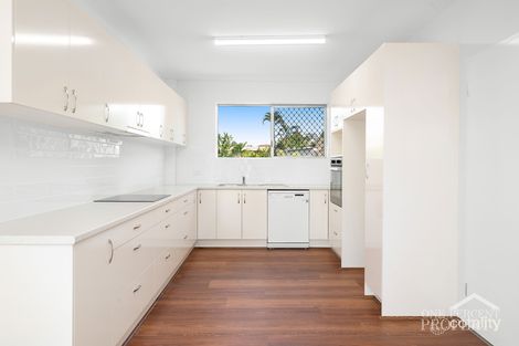Property photo of 2/11 Huxley Avenue Alderley QLD 4051