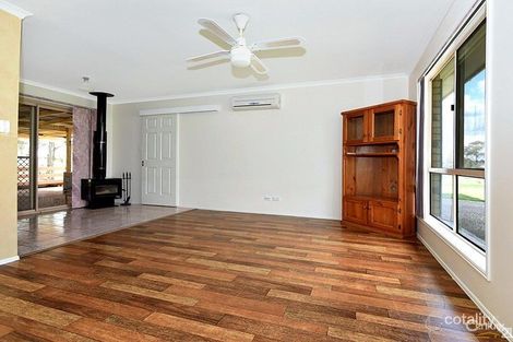 Property photo of 16 Thomas Street Meringandan West QLD 4352