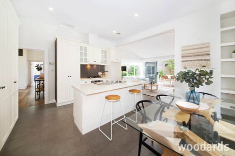 Property photo of 26 Watson Grove Glen Huntly VIC 3163