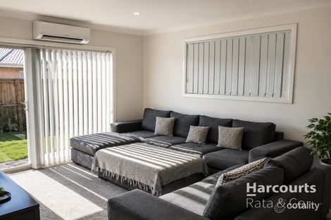 Property photo of 2 Delwyn Close Thomastown VIC 3074
