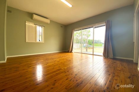 Property photo of 75 Second Avenue Kingswood NSW 2747