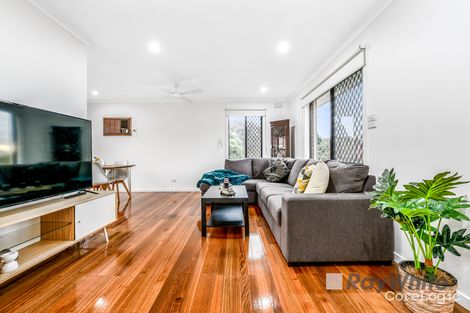 Property photo of 14 Sydney Parkinson Avenue Endeavour Hills VIC 3802