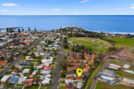 Property photo of 2/13 William Street Shellharbour NSW 2529