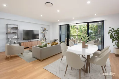 2/40 Allan St, Southport, QLD 4215