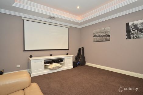 Property photo of 34 Windmill Circle Burns Beach WA 6028