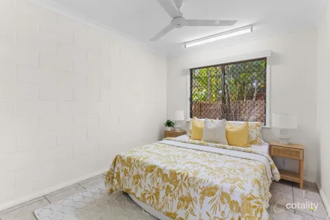 Property photo of 1/38 Clifton Road Clifton Beach QLD 4879