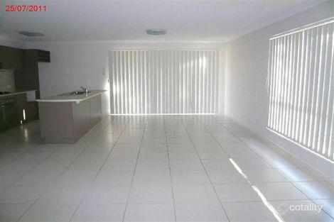 Property photo of 12 Maclean Close Fitzgibbon QLD 4018