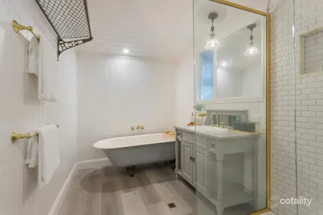 Property photo of 7 Cramb Street Eastern Heights QLD 4305
