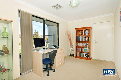 Property photo of 8 Dimora Way Ellenbrook WA 6069