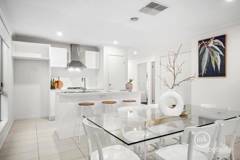 Property photo of 16 Clancy Way Doreen VIC 3754