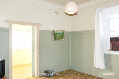 Property photo of 70 Caswell Street Peak Hill NSW 2869