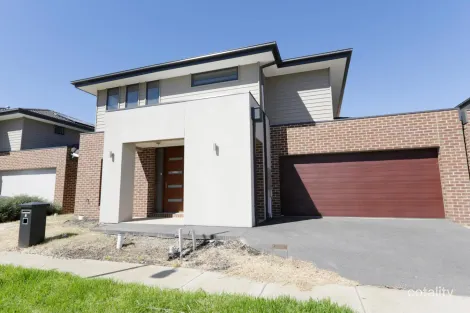 Property photo of 4 Milliners Avenue Keysborough VIC 3173