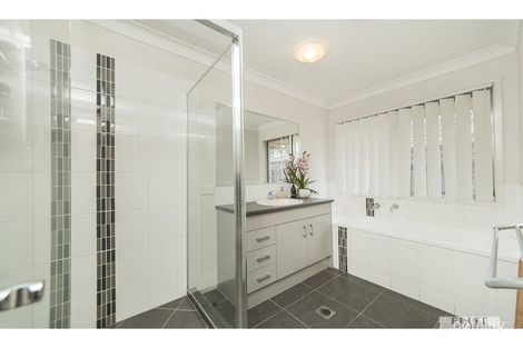 Property photo of 7 Hedgerose Way Parkhurst QLD 4702