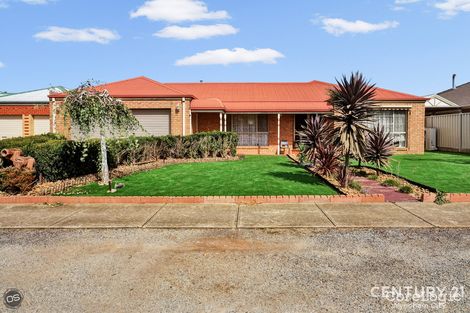 Property photo of 31 Cahill Drive Brookfield VIC 3338