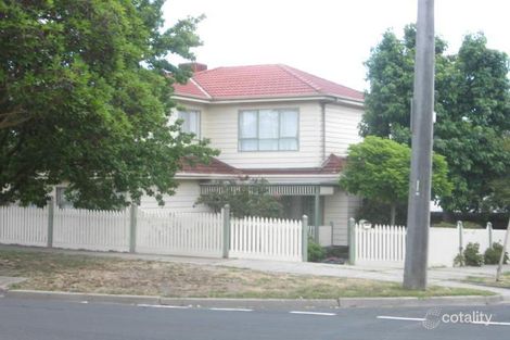 207 Dorking Rd, Box Hill North, VIC 3129