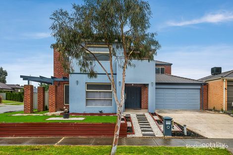Property photo of 18 Tattle Grove Cranbourne East VIC 3977
