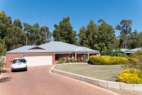 16 Massey Turn, Mundaring, WA 6073