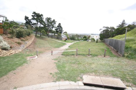 15-16 Nevair Ct, Highton, VIC 3216