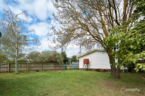 Property photo of 2 Fairchild Street Drouin VIC 3818