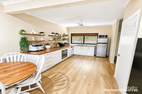 Property photo of 3 Flinders Parade Gladstone Central QLD 4680